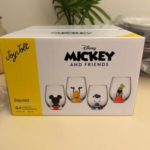 NEW NEVER OPENED JoyJolt Disney Mickey and Friends Glass Set